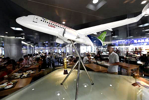 南航上铺的你（7）东洋带走教授女儿我恍然大悟：皇帝不急太监急