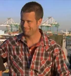 这是一部既清新又*欲肉**的同性好剧，没看过的你就OUT了！