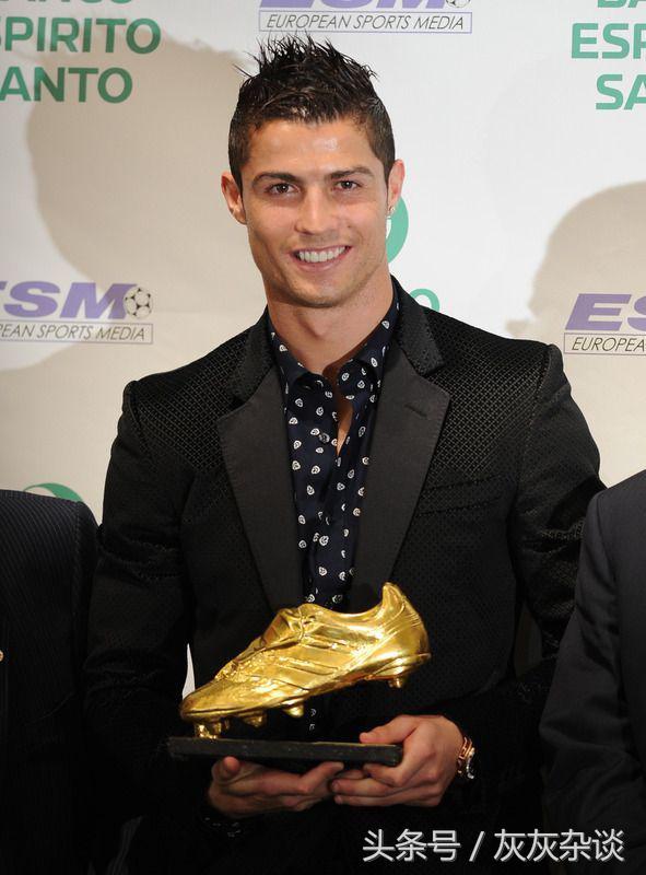 足球梅西最强远射,足球梅西精彩进球视频