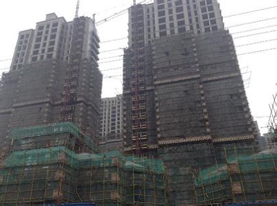 高楼外墙渗水有什么好的办法解决,高楼外墙渗水室内能解决吗