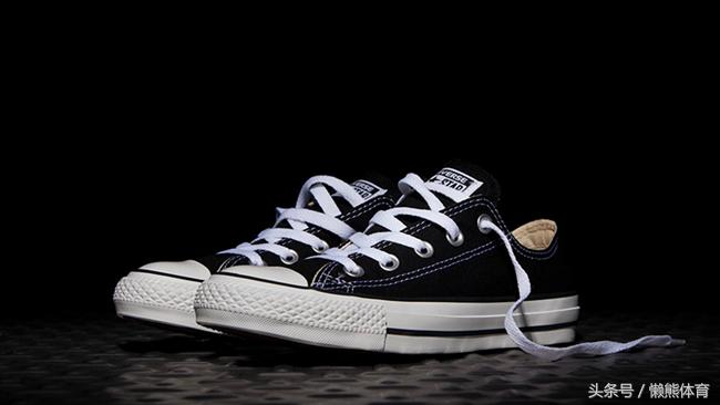 今年最流行的十大运动鞋,最贵十大运动鞋排行榜
