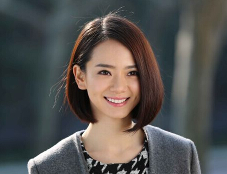 圆脸适合的短发造型,2017圆脸流行发型短发