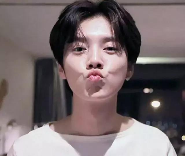 请给我一个不爱你的理由幽默回答,请给我一个不爱我的理由dj田一龙