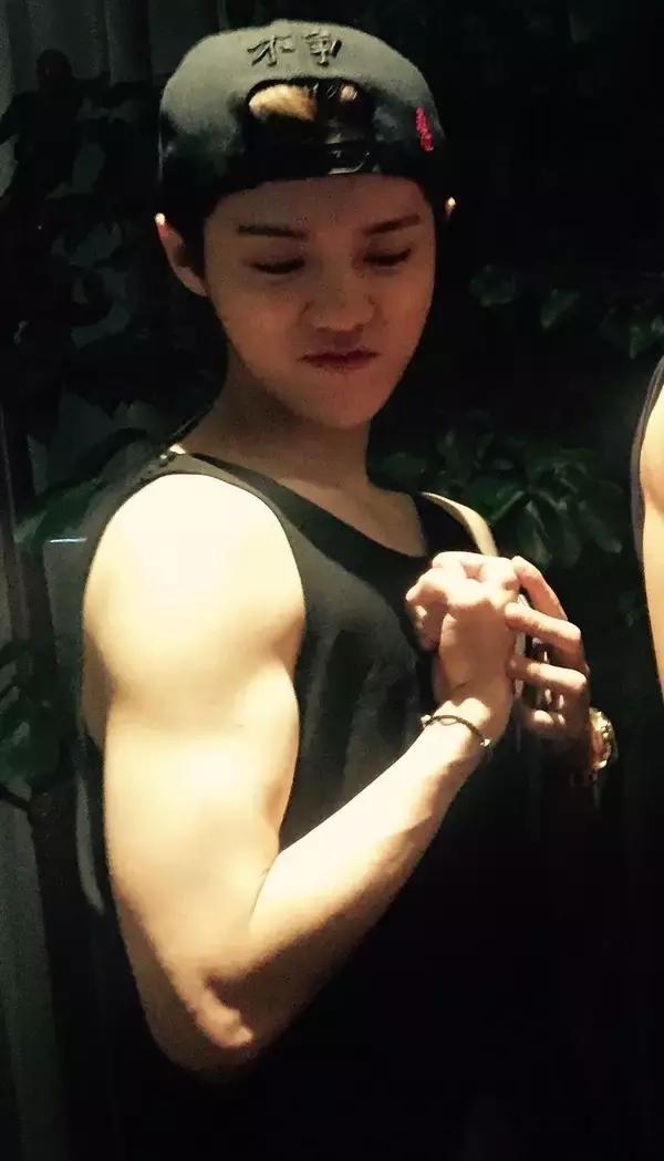 请给我一个不爱你的理由幽默回答,请给我一个不爱我的理由dj田一龙