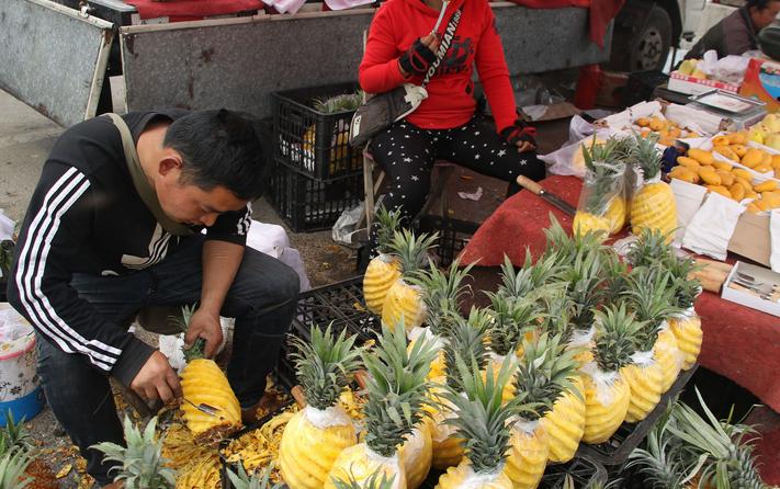 集市上做什么生意赚钱,农村集市上什么行业最赚钱