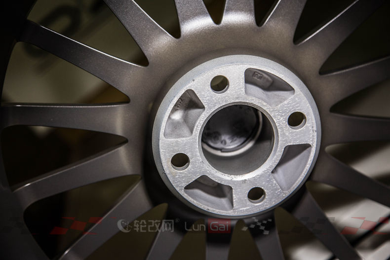 ozsuperturismo轮毂评测,ozsuperturismo轮毂