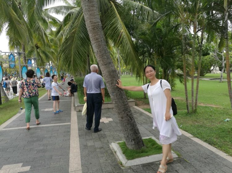 浪在枕边海在眼前——海南三亚行