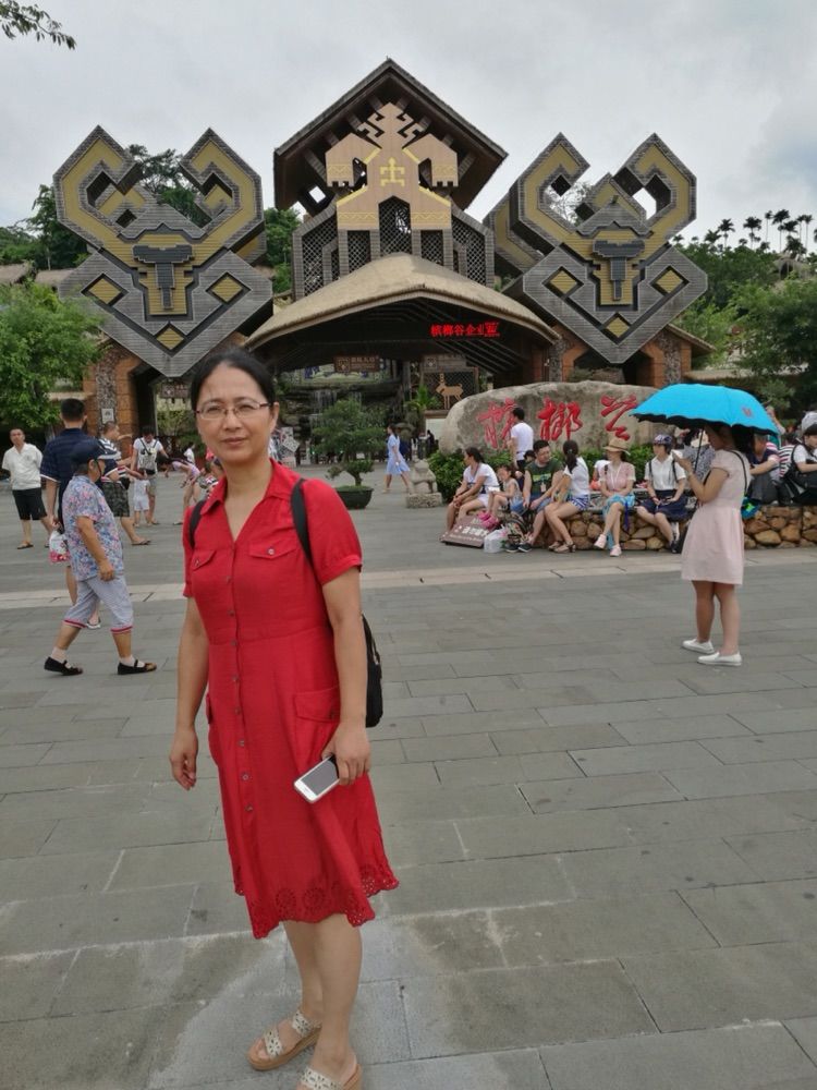 浪在枕边海在眼前——海南三亚行