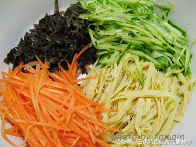 云南开远凉米线的做法,开店用川味米线的做法