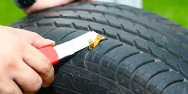 轮胎扎钉子了补胎还是换胎,途昂轮胎扎钉子补胎视频