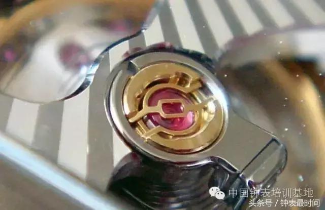 手表避震器怎么区分好与坏,手表避震器真的防震吗