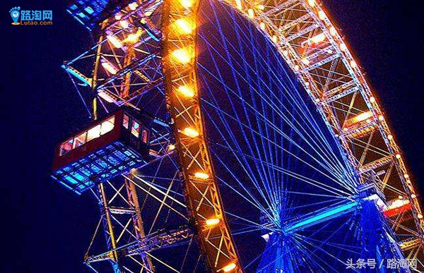 一生只带十个人去的浪漫摩天轮,一定要陪最爱的人玩一次摩天轮