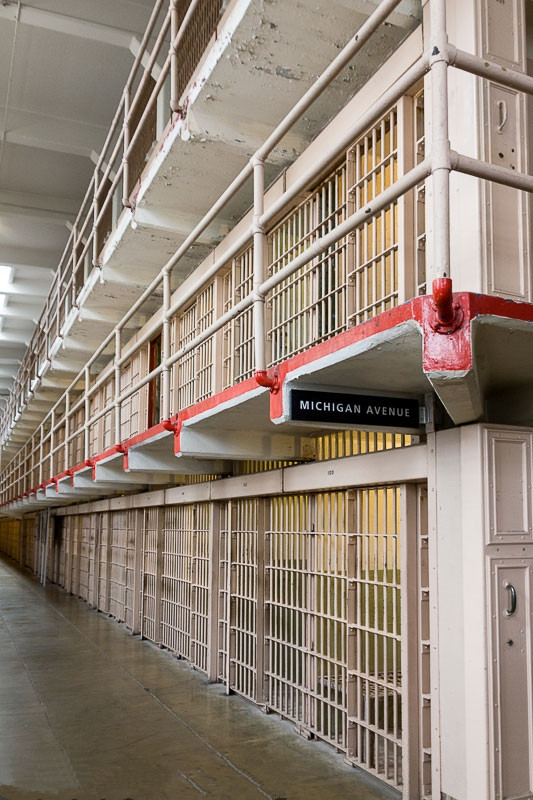 旧金山监狱恶魔岛,美国恶魔岛越狱事件