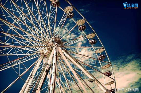 一生只带十个人去的浪漫摩天轮,一定要陪最爱的人玩一次摩天轮