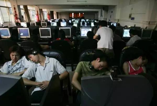 网吧为什么都没有红色警戒,为什么现在网吧里面没有红色警戒