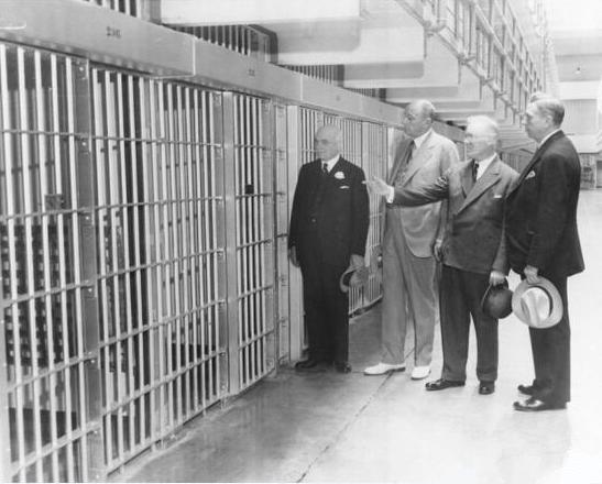 旧金山监狱恶魔岛,美国恶魔岛越狱事件