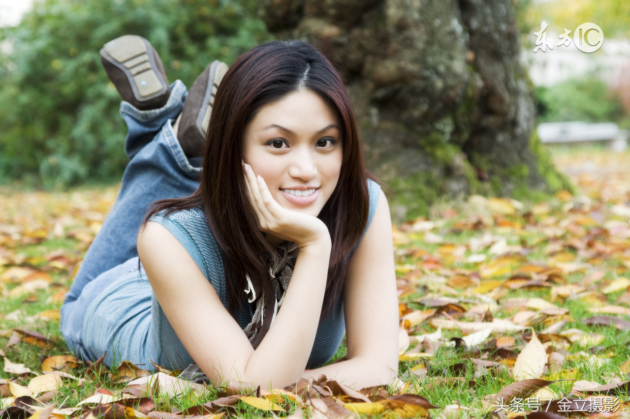 摄影教学女生拍照动作怎么摆,女生拍照pose大全教你拍出好照片