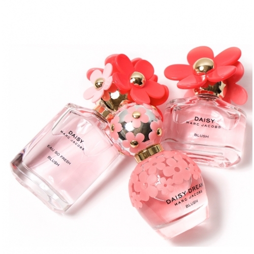 小清新的女生适合什么香水,小清新香水推荐大牌200左右