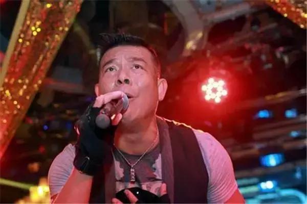 香港电影巅峰之作黄秋生,最劲爆的港片黄秋生