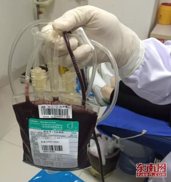 献出熊猫血爱心接力延续生命,熊猫血生命接力抢救记