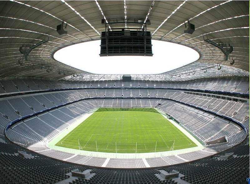 中国最先进的十大足球场,世界上最出名的十大足球场