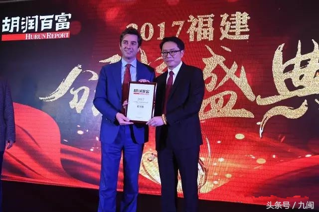 怎样在微信里面群发同一条信息,微信营销群发频率