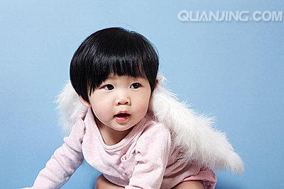 回老家身上长红疙瘩怎么回事很痒,五岁小孩身上起红疙瘩很痒怎么办