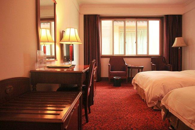 峨眉山吃住行,峨眉山吃住最佳攻略