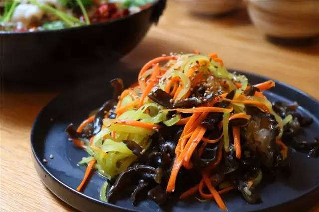 北漂姑娘在广州东山老别墅里开私房菜馆吃过的人都说有家味道