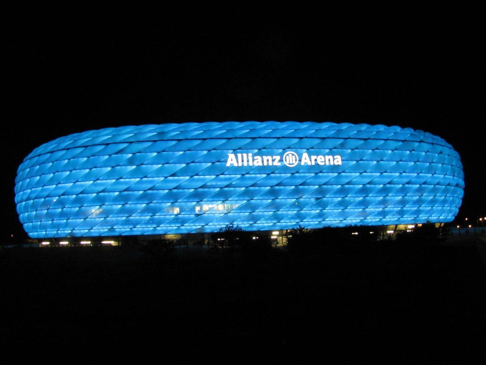 中国最先进的十大足球场,世界上最出名的十大足球场