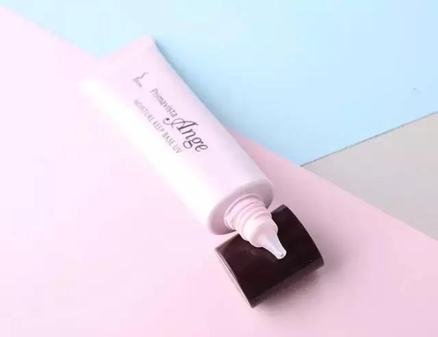 平价隔离和粉底哪个好一点,平价隔离和品牌隔离的区别