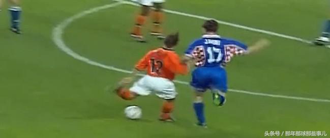 1998鏖战法兰西/40尼维尔*案惨**警世季军战双星闪耀