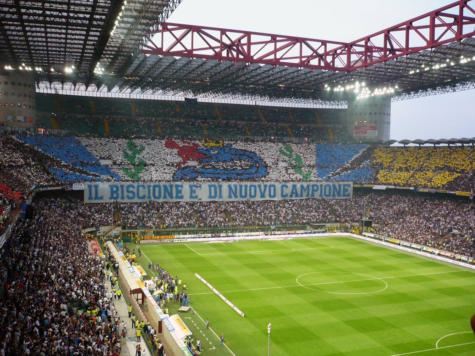 中国最先进的十大足球场,世界上最出名的十大足球场