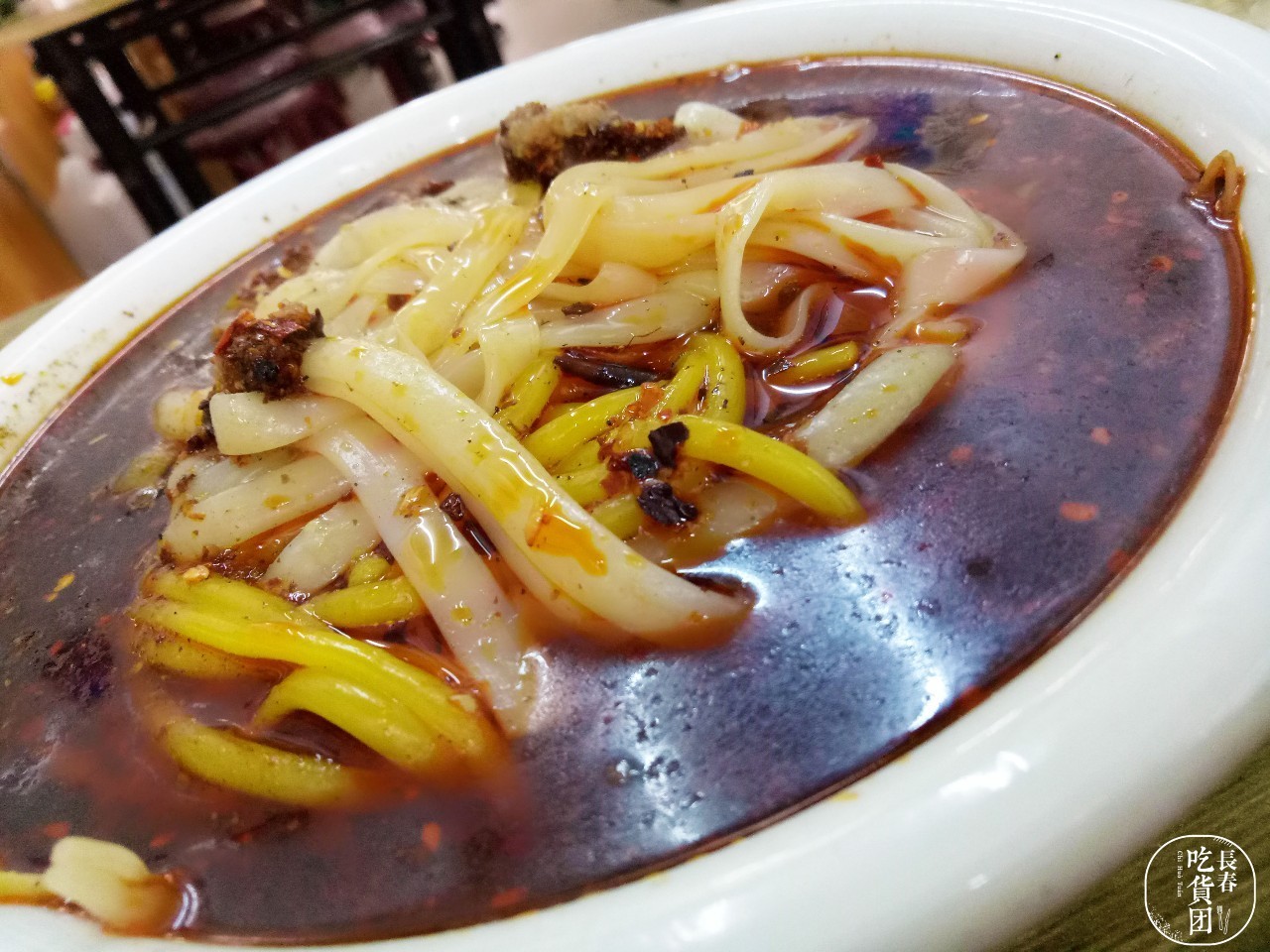 美女编辑拼死吃遍全城麻辣烫，终于选出6家最好吃的！