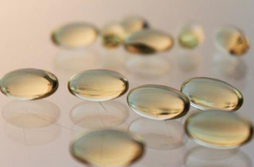 女儿o型腿怎么改正,罗圈腿和o型腿能看好吗