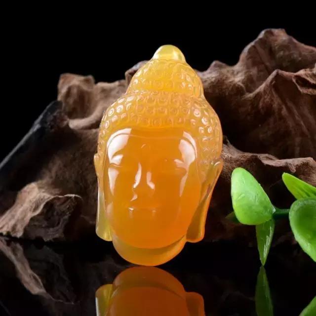 貔貅黄龙玉沙金佩戴有讲究,黄龙玉的貔貅戴着脖子上怎么戴