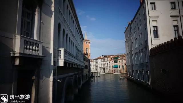 威尼斯丨桥与巷与假面