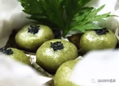 艾叶糍粑用哪种艾叶好,艾草糍粑用哪种艾叶