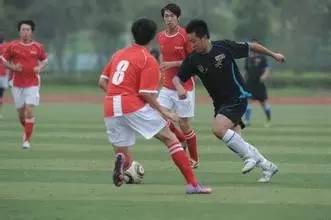 年轻人要听别人建议的金句,年轻人多听一些老前辈的意见