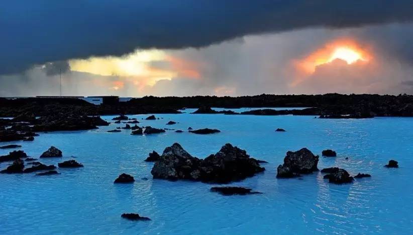 去冰岛看极光的旅游视频,去冰岛看极光飞哪个机场