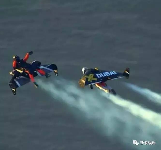 文莱王子宠老虎的画面好苏！各国高质量王子，哪个是你的菜？