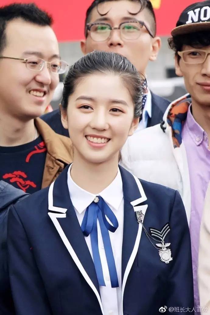 李凯馨妆容教程,李凯馨彩虹妆