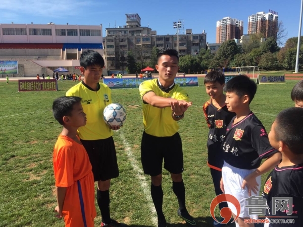 校园足球最佳球员奖金,校园足球最佳球员奖