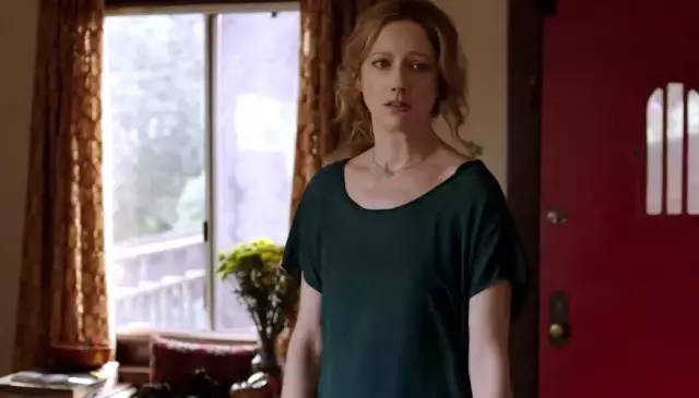 老炮儿霸气依旧,女版老炮儿