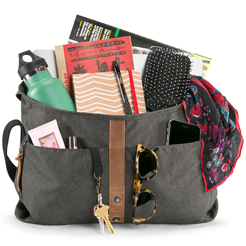 家居设计师买了这款美容仪送老婆，没想到人家却更爱这把椅子｜清单达人年度推荐