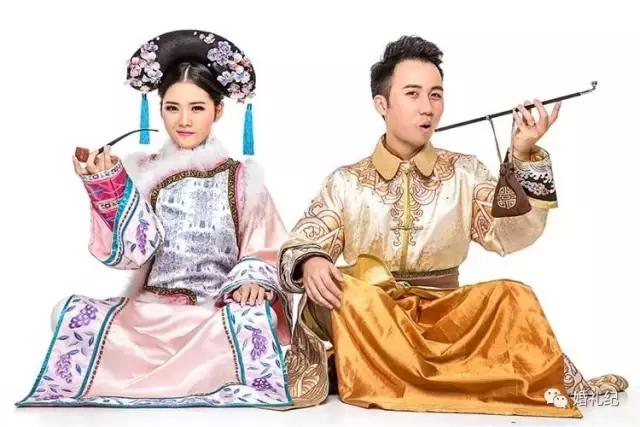 周迅拍照写真犹抱琵琶半遮面,周迅红毯年轻造型图片