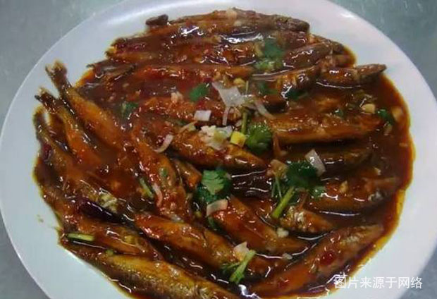 云居山映山红游详细攻略,观赏岫岩迎山红花海一日游