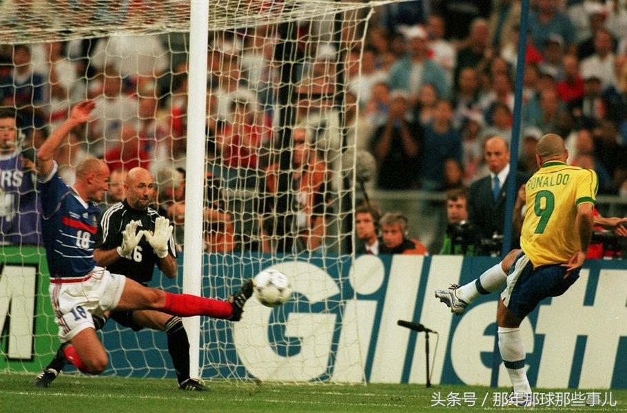 1998鏖战法兰西/40尼维尔*案惨**警世季军战双星闪耀