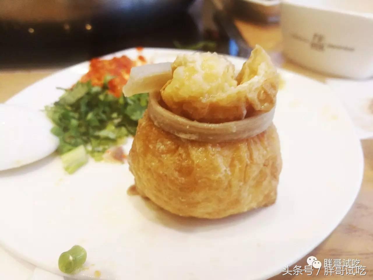 胖哥试吃的火锅底料,试吃云南牛肉火锅