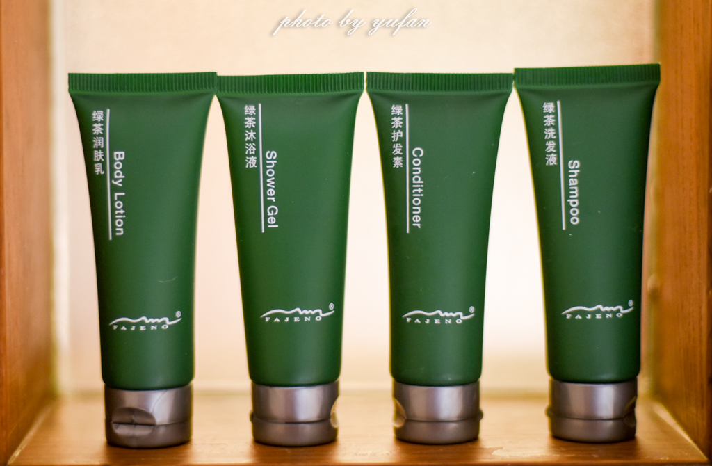 云端上的世外桃源，看看浇灌牛奶和土鸡蛋的有机乌龙茶长成啥样